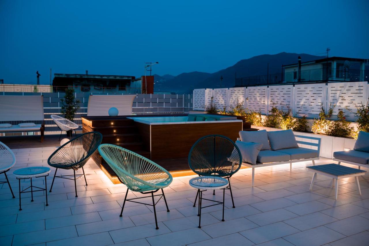 Houses & Rooftop Pompei - Sky Exterior foto